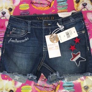 - V🌟GOLD “freedom rocks” Jean SHORTS